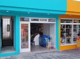 CASA CHOMULLCO, plena peatonal, entre 2da y 3ra bajada