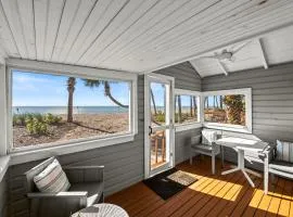 Gulf Front Escape with Private Deck, Sunporch & Beach Access