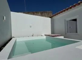 Casa Palma w pool - Scandi decor -Portuguese feel