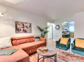 Free Parking! Montreal Adventure Home - Modern & Spacious Comforts!