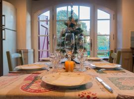 Carnac: Maison chaleureuse, calme proche plages, hotel in Carnac