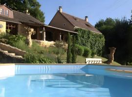 Le Moulin Bas Chambre d'Hote, hôtel à Loubejac