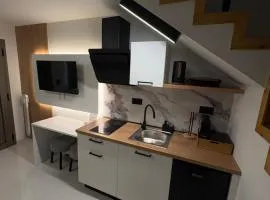 NOBBY SKIATHOS LUXURY APARTMENTs