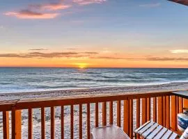 Beachfront Escape with Private Deck, Gulf Views, Resort Pool, Kayaks, and More!