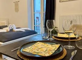 Luna Apartment Passau - Balkon - Küche - Self Checkin - Parkplatz