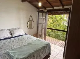 Chalé vista para o mar - refúgio na natureza