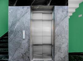 Super Townhouse Puri Bypass Crossway Formerly Hotel Pratee Heights, hotel v destinaci Bālianta