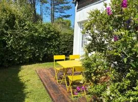 Maison de campagne au bord de la mer