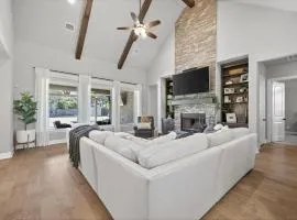 Midlothian Masterpiece with 5 Bedrooms