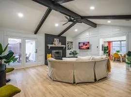 Plano Elegance Retreat with 4 Bedrooms