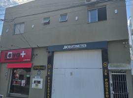 JK POUSADA FLAT ECONOMICO com garagem CENTRAL, hotel a Pelotas
