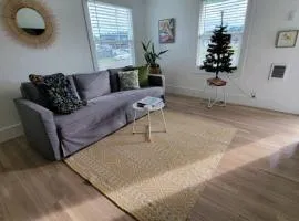 #StayinMyDistrict Zen Cottage Coos Bay