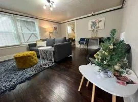 #StayinMyDistrict Heritage House Pet Friendly Apartment