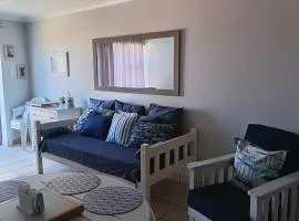 Hartenbos - Bayview 230m from beach