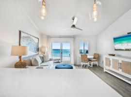 Leeward II 8 Sand Angels l Beachfront Condo l Newly Renovated l Beach Towels، فندق في Watersound Beach