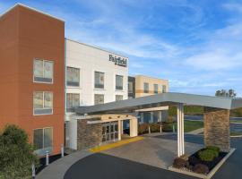Fairfield Inn & Suites by Marriott Jeffersonville I-71, khách sạn ở Jeffersonville