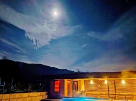 Pallos Apartments，索瓦塔的滑雪度假村