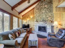 quarter Mi to Skiing and Golf! Sugar Mountain Getaway