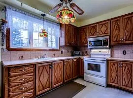 2beds in Room A Free parking 15min to downtown