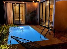 Casa de descanso, cerca de la playa, hotel in Cuatunalco