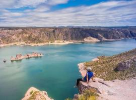 Cabaña 25 San Rafael، فندق في سان رافاييل