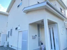 Frog Inn - Entire House for Private Use