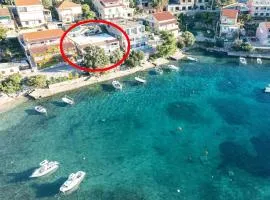 Apartments by the sea Brna, Korcula - 4425