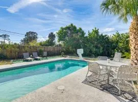 3 Mi to Beach! Port Charlotte Gem with Outdoor Oasis