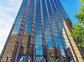 Crowne Plaza Seattle Newly Renovated with No Resort Fee, levný hotel v destinaci Seattle