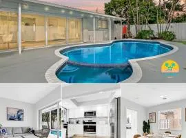 Casa Azul 4Bed 2Bath Home with Heated Pool & Spa 1304