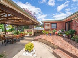 Coorabin, hotel en Orange