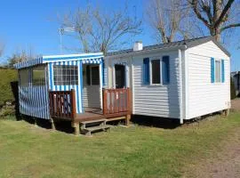 Mobil home confortable avec terrasse pour 6 personnes - API-1-52-882