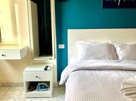 Cozy apartment in down town