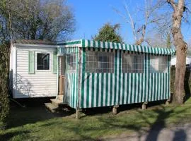 Mobil-home 4 pers. avec terrasse à Notre-Dame-de-Monts - API-1-52-946
