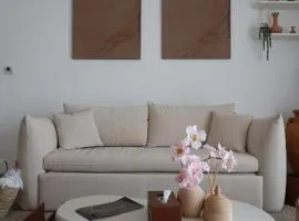 Desert Retreat Canal View walk to F1 Yas Island