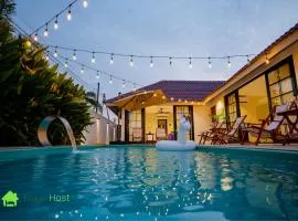 Ipoh Tiga Pool Villa by Papahost