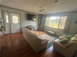 Quiet Rural Retreat - Kimbriki, hotel in Mount George