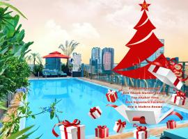 Happy Life Grand Hotel & Rooftop Skybar