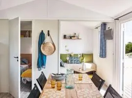 Mobil-home avec terrasse à Hyères - API-1-52-1038