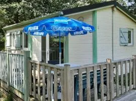 Chalet de 28m² pour 4 personnes avec terrasse - API-1-52-1035