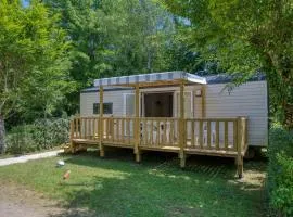 Mobil home avec terrasse pour 6 personnes, 2 chambres - API-1-52-1132