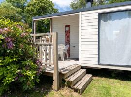 Mobil home pour 4 pers. avec terrasse - Tréguennec - API-1-52-1147, Hotel in Tréguennec
