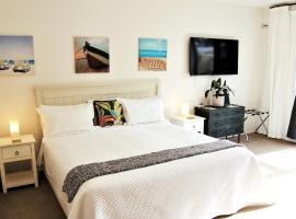 Pacific Paradise Apartment、トゥトゥカカのホテル