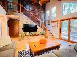 Cozy Cabin and Modern Stay in Arnold Near Bear Valley