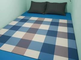 Uni Capsules, Hotel in Manila