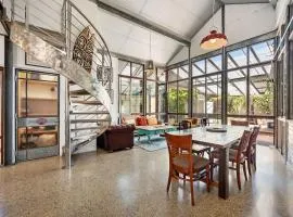 Hidden Zen - A South Freo Retreat