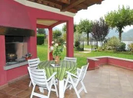 Idyllic cottage next to the beautiful Lake Idro