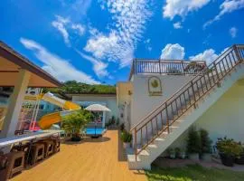 Le poulet poolvilla khanom