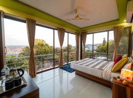 Strawberry County, Hotel in Panchgani
