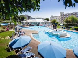 Merton Hotel, hotell i St. Saviour